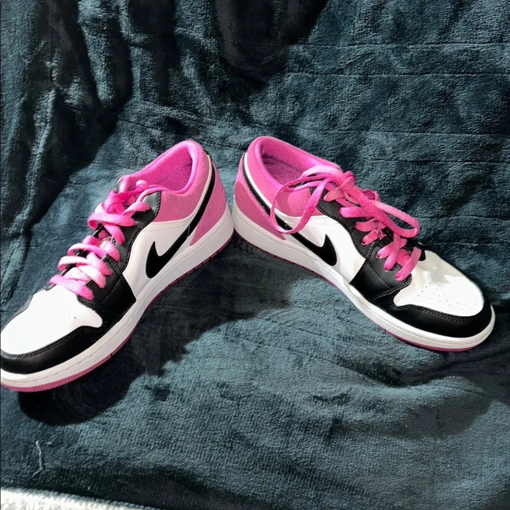 Nike Air Jordan Low Black White Pink Sneakers